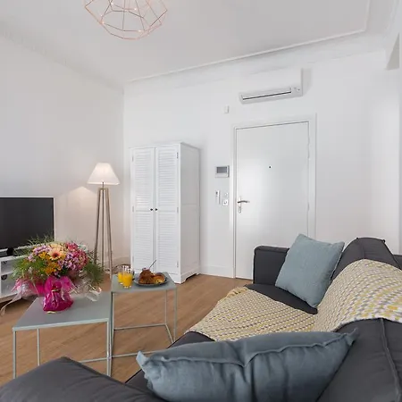 Apartman Florella Antibes *